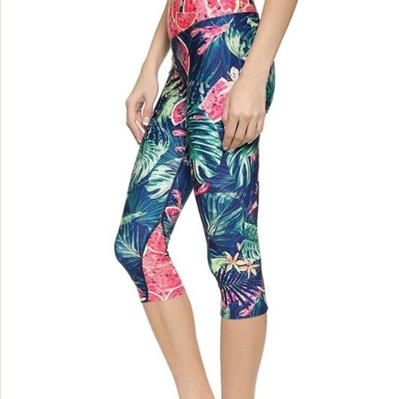 NWOT | We Are Handsome | Jungle Fever Capri Leggings | Size Small - Picture 3 of 7